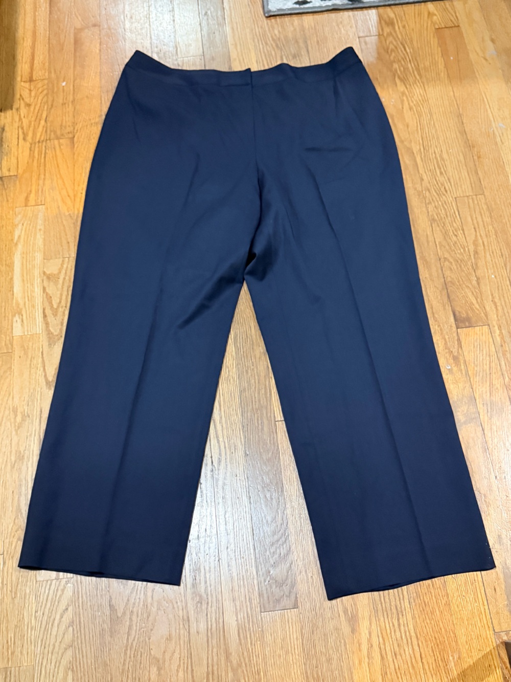 Lafayette 148 Women's Navy Dress Pants Size 20